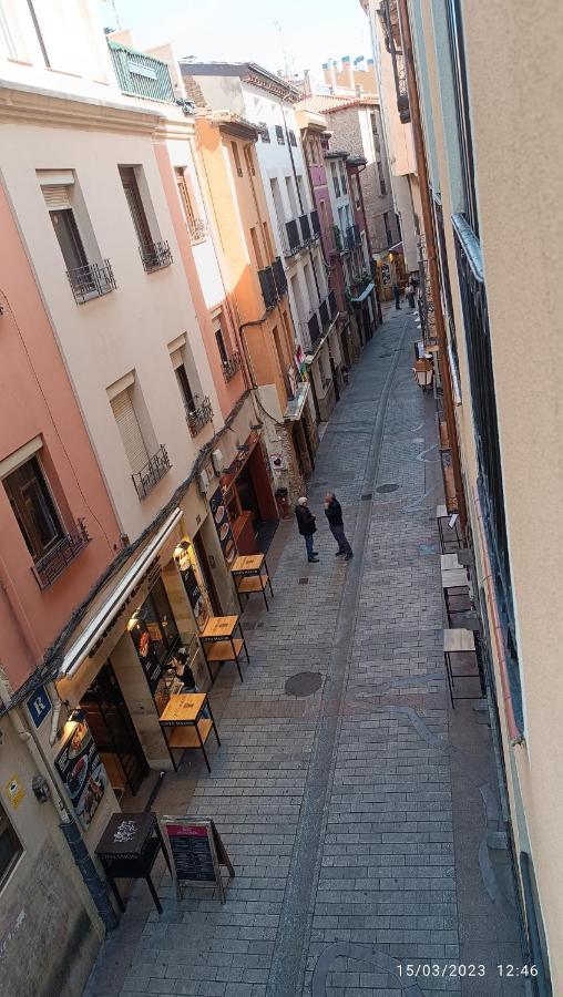 Breton Magico Lägenhet Logroño Exteriör bild