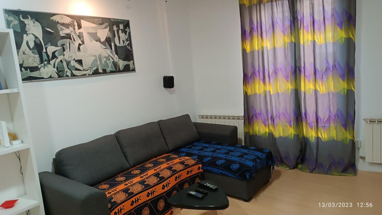 Breton Magico Lägenhet Logroño Exteriör bild